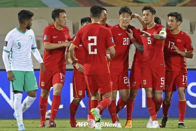 国产伊人自拍